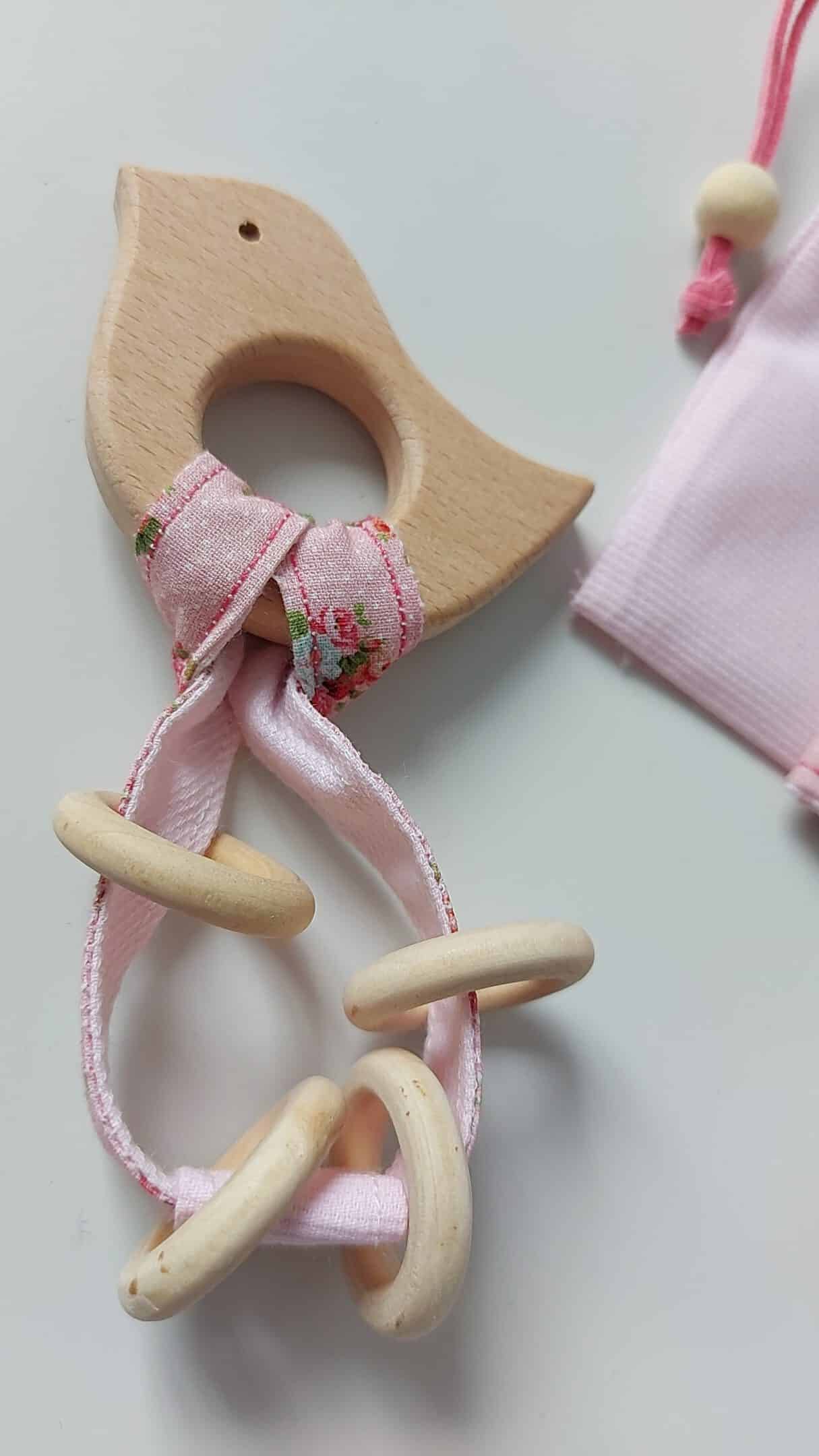 mordedor rosa madera bebe